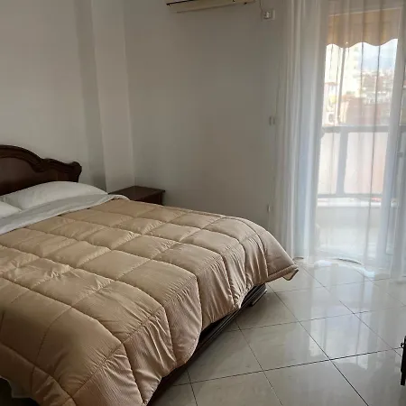 City Central 2 Apartment *